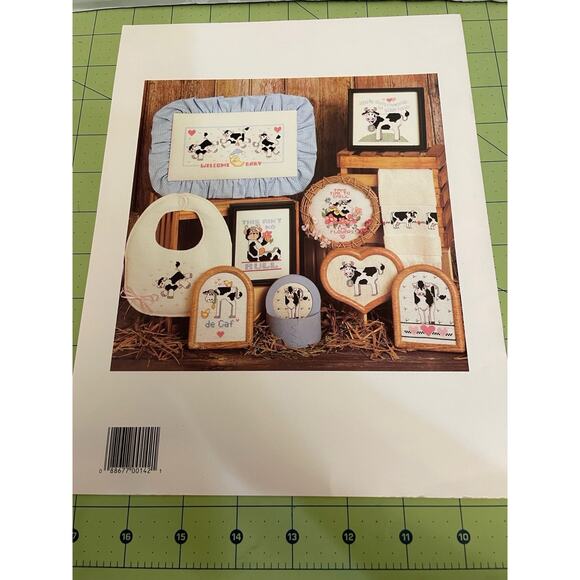 Cross Stitch Leaflet Lot Of 3 Dimensions & Leisure Arts More Sweaters Cow Belles - Picture 3 of 10